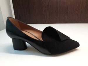 Woman shoes