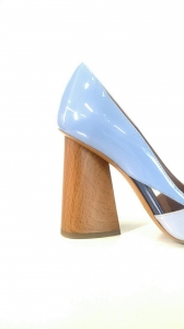 Woman shoes