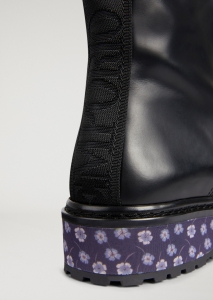 Woman boot