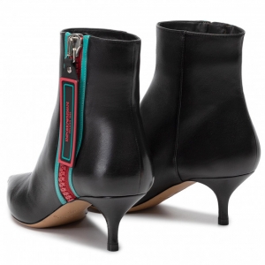 Woman boot