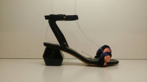 Woman shoes