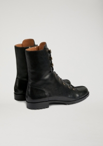 Woman shoes