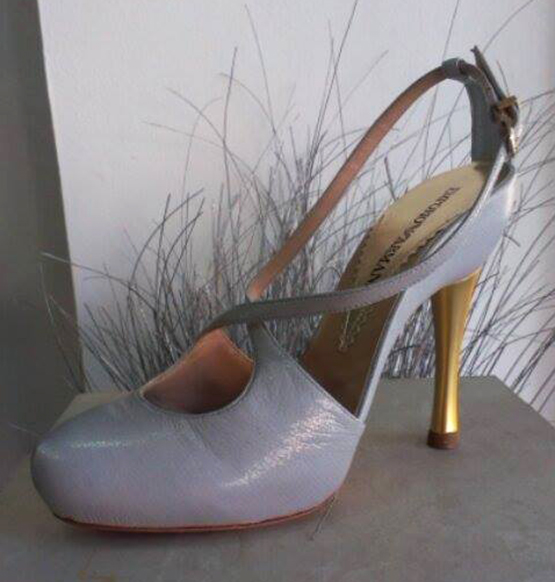 Woman shoes