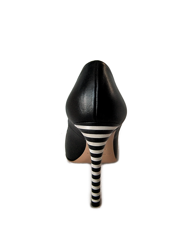 Woman shoes