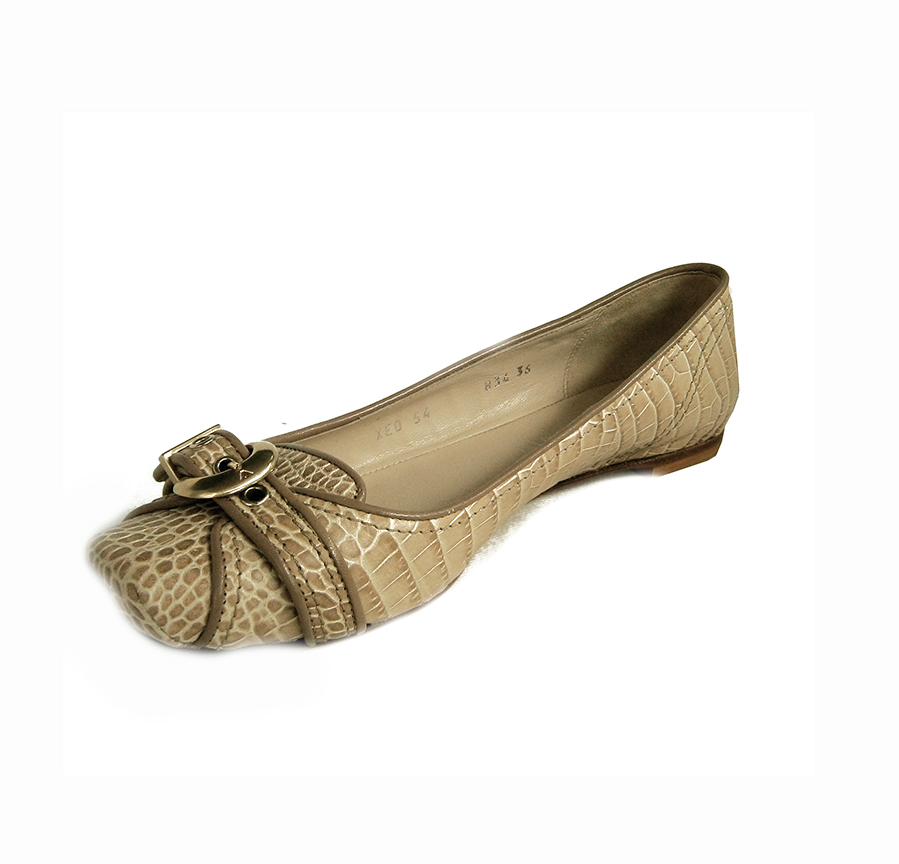Woman shoes