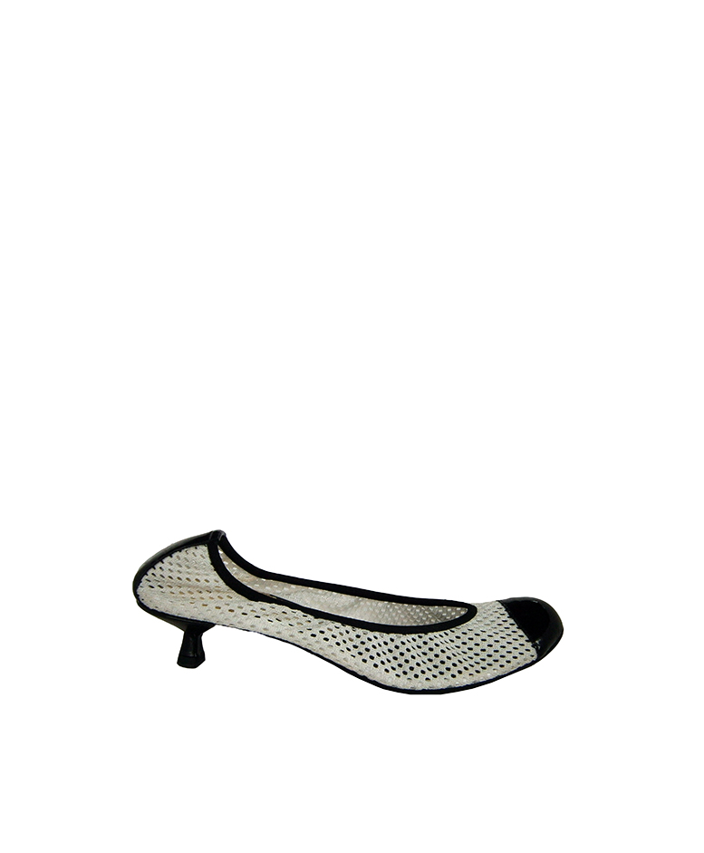 Woman shoes