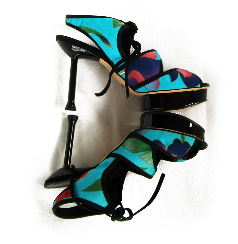 Woman shoes