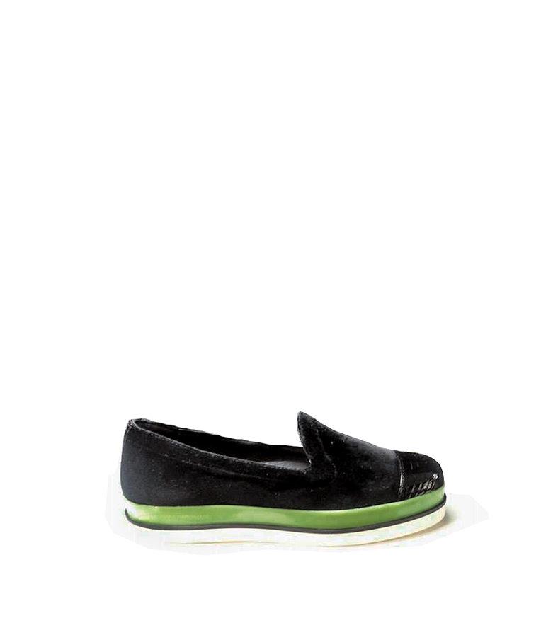 Woman shoes