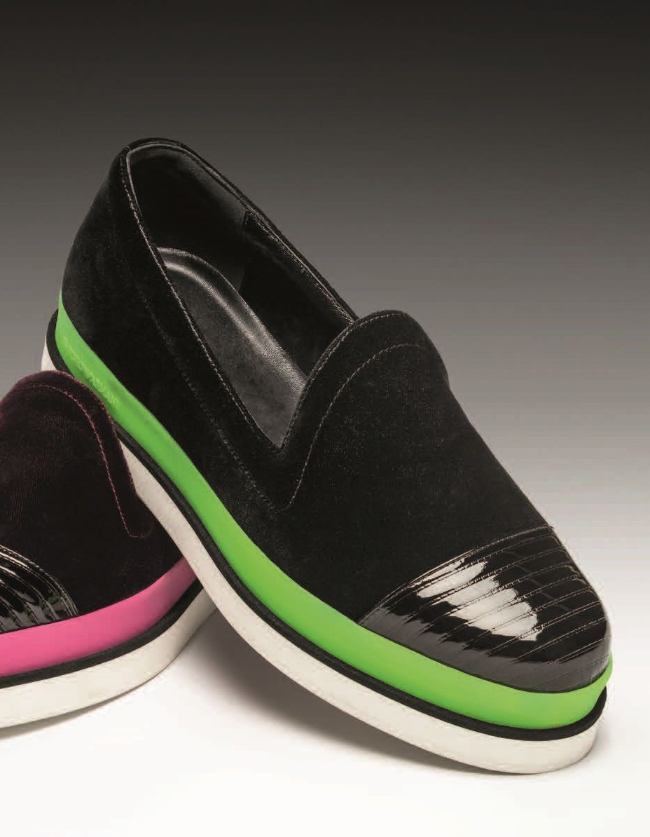 Woman shoes