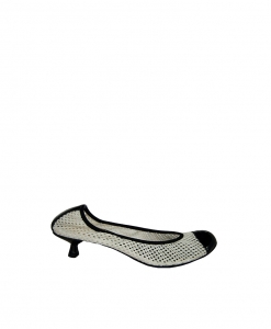 Woman shoes