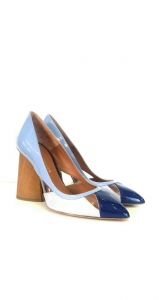 Woman shoes